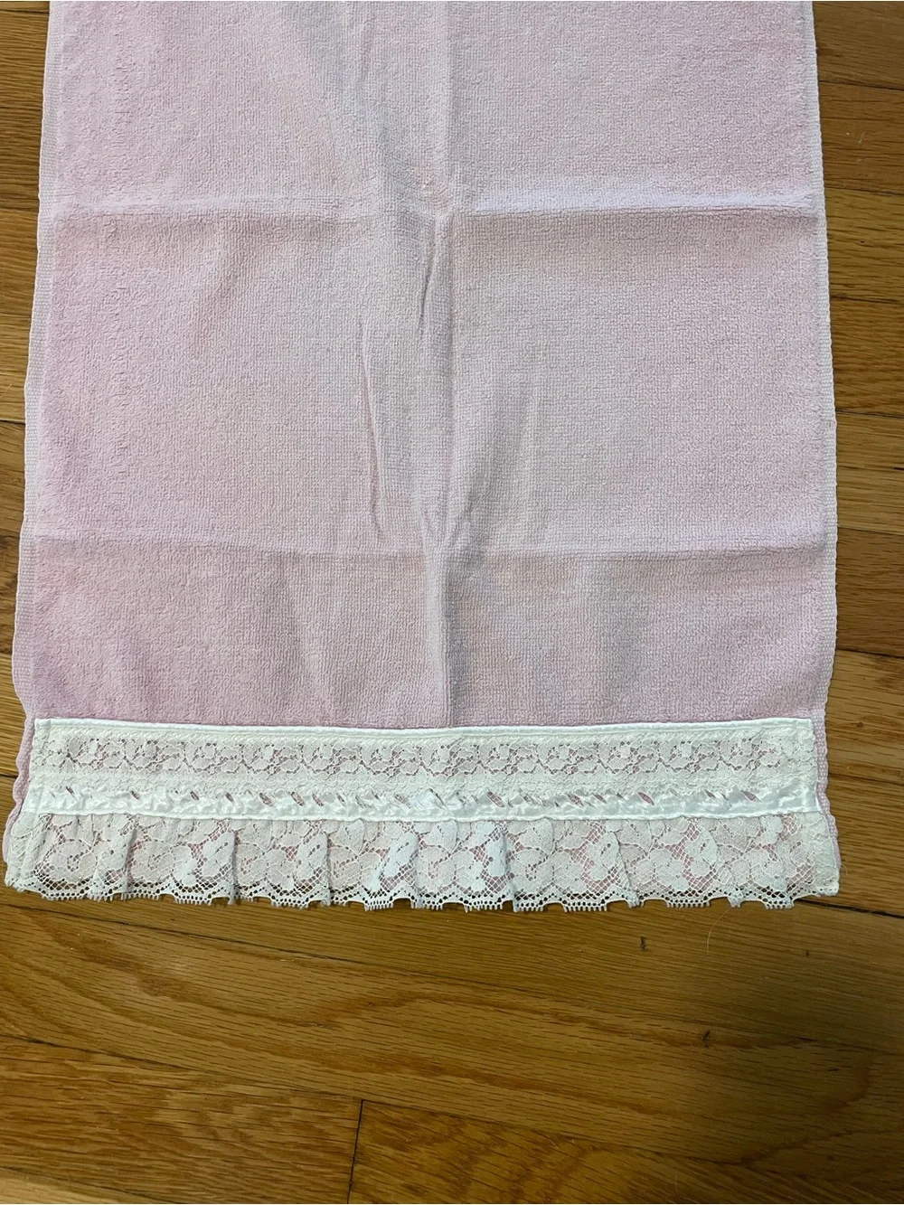 Vintage Pink Terry Cloth Towel Set White Lace Trim Cottagecore Romantic Bath